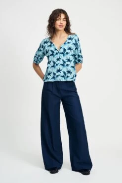 BLOUSE - Artisan Blue 12 BLOUSE - Artisan Blue -Pom Amsterdam pom amsterdam blouses blouse artisan blue 1144881611