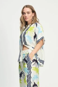 BLOUSE - Artisan Lime 9 BLOUSE - Artisan Lime -Pom Amsterdam pom amsterdam blouses blouse artisan lime 1153844059