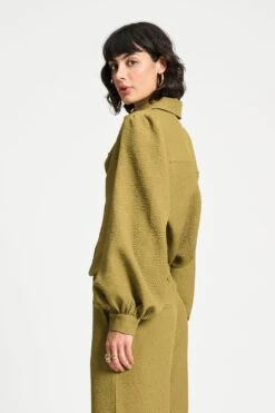 BLOUSE - Bubble Fresh Olive -Pom Amsterdam pom amsterdam blouses blouse bubble fresh olive 1180698849