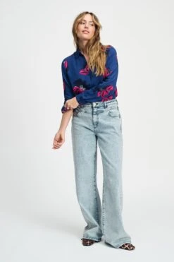 BLOUSE - Mila Delicacy Pink 12 BLOUSE - Mila Delicacy Pink -Pom Amsterdam pom amsterdam blouses blouse mila delicacy pink 72739580248444