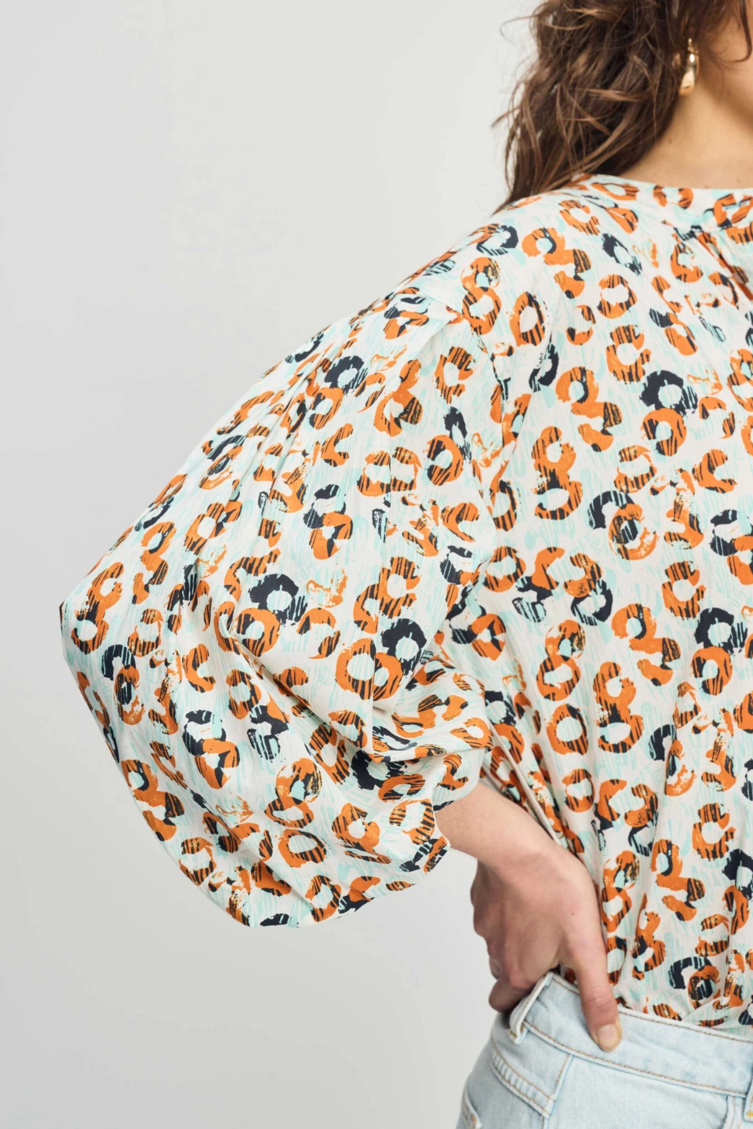 BLOUSE - Poplin Leopard Lush 8 BLOUSE - Poplin Leopard Lush - Image 6