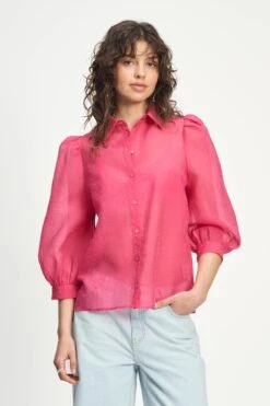 BLOUSE - Raspberry Dots 12 BLOUSE - Raspberry Dots -Pom Amsterdam pom amsterdam blouses blouse raspberry dots 1131705545