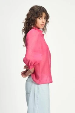 BLOUSE - Raspberry Dots 14 BLOUSE - Raspberry Dots -Pom Amsterdam pom amsterdam blouses blouse raspberry dots 1131705547