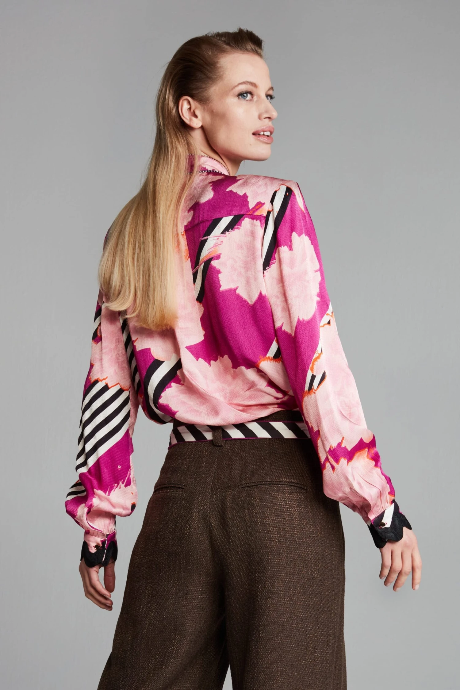 BLOUSE - Taylor 6 BLOUSE - Taylor - Image 4