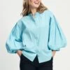 BLOUSE - Poplin Sky Blue 2 BLOUSE - Poplin Sky Blue -Pom Amsterdam pom amsterdam blouses blue 34 blouse poplin sky blue 1155803289