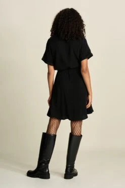 DRESS - Bobby Lynn Black 11 DRESS - Bobby Lynn Black -Pom Amsterdam pom amsterdam dresses dress bobby lynn black 57491121701208