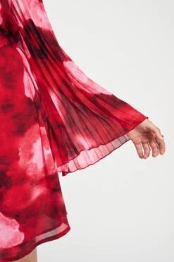 DRESS - Summer Bliss Red 13 DRESS - Summer Bliss Red -Pom Amsterdam pom amsterdam dresses dress summer bliss red 1130662432