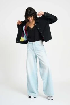 JACKET - Iris Black 12 JACKET - Iris Black -Pom Amsterdam pom amsterdam jackets jacket iris black 1183208578