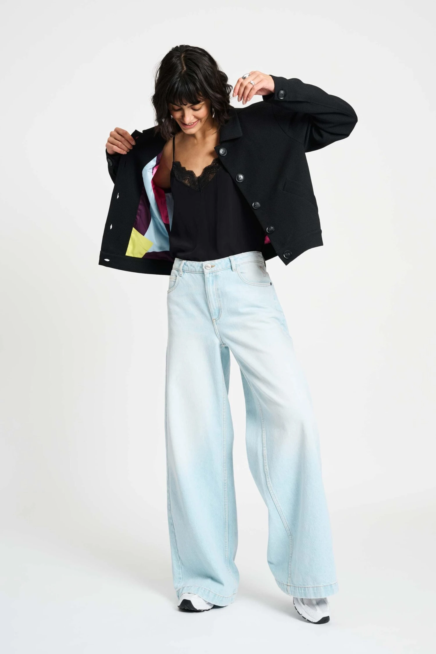 JACKET - Iris Black 7 JACKET - Iris Black - Image 5