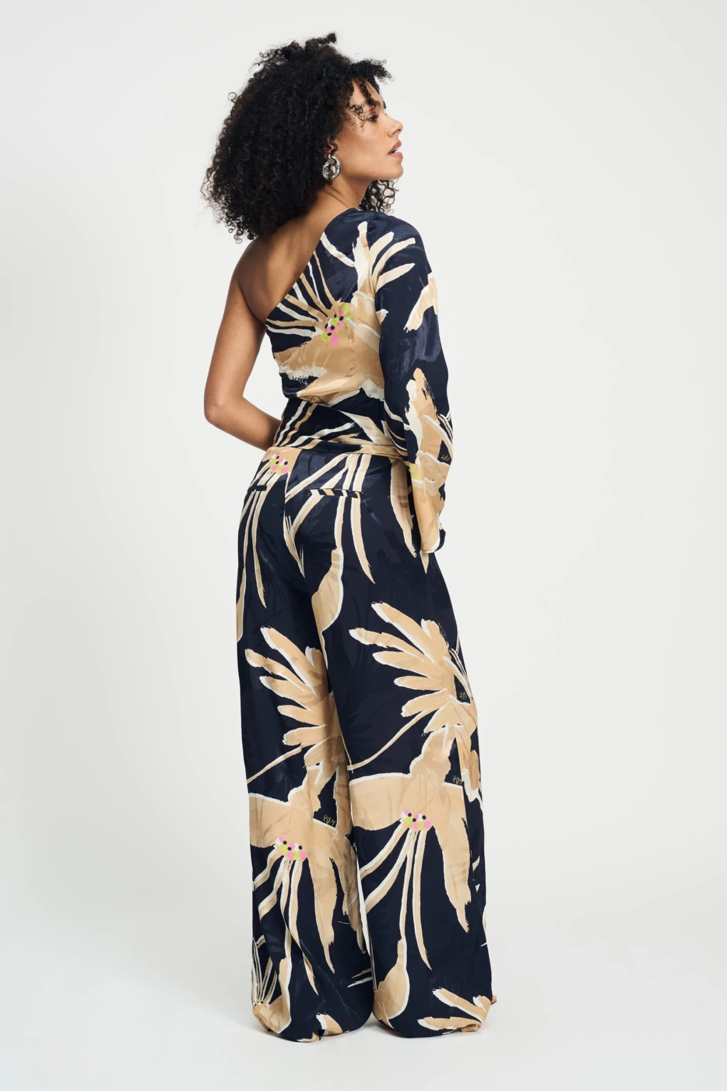 JUMPSUIT - One Shoulder Artisan Sand 7 JUMPSUIT - One Shoulder Artisan Sand - Image 5