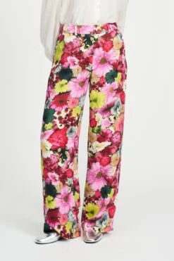 PANTS - Satin Love Bouquet 9 PANTS - Satin Love Bouquet -Pom Amsterdam pom amsterdam pants pants satin love bouquet 1140816425