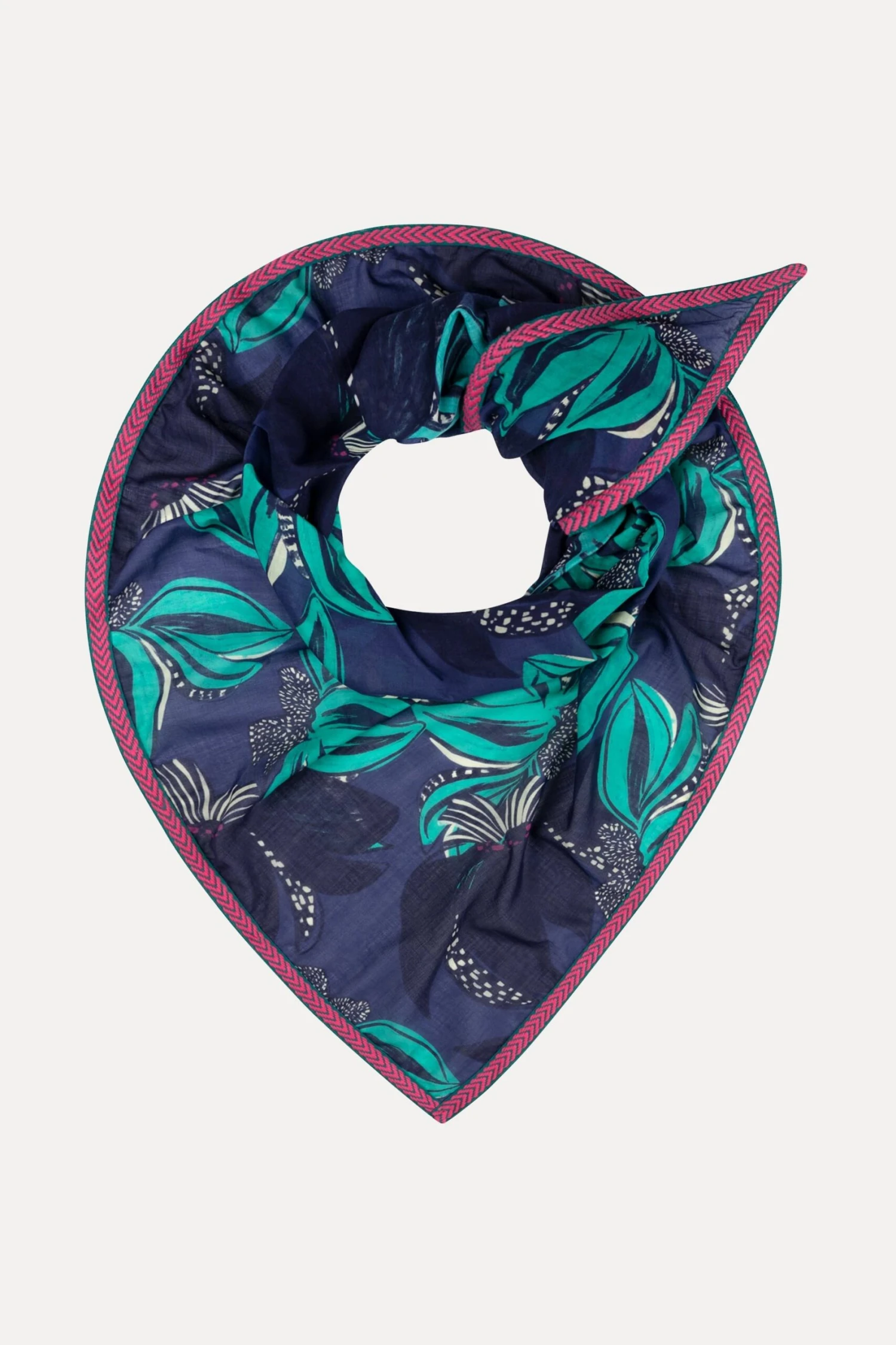 SHAWL - Delicacy Green 4 SHAWL - Delicacy Green - Image 2