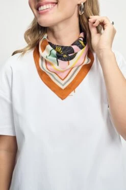 SHAWL - Paradise Birds Petite -Pom Amsterdam pom amsterdam shawls pink os shawl paradise birds petite 1131014164