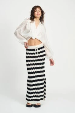 SKIRT - Crochet Black White