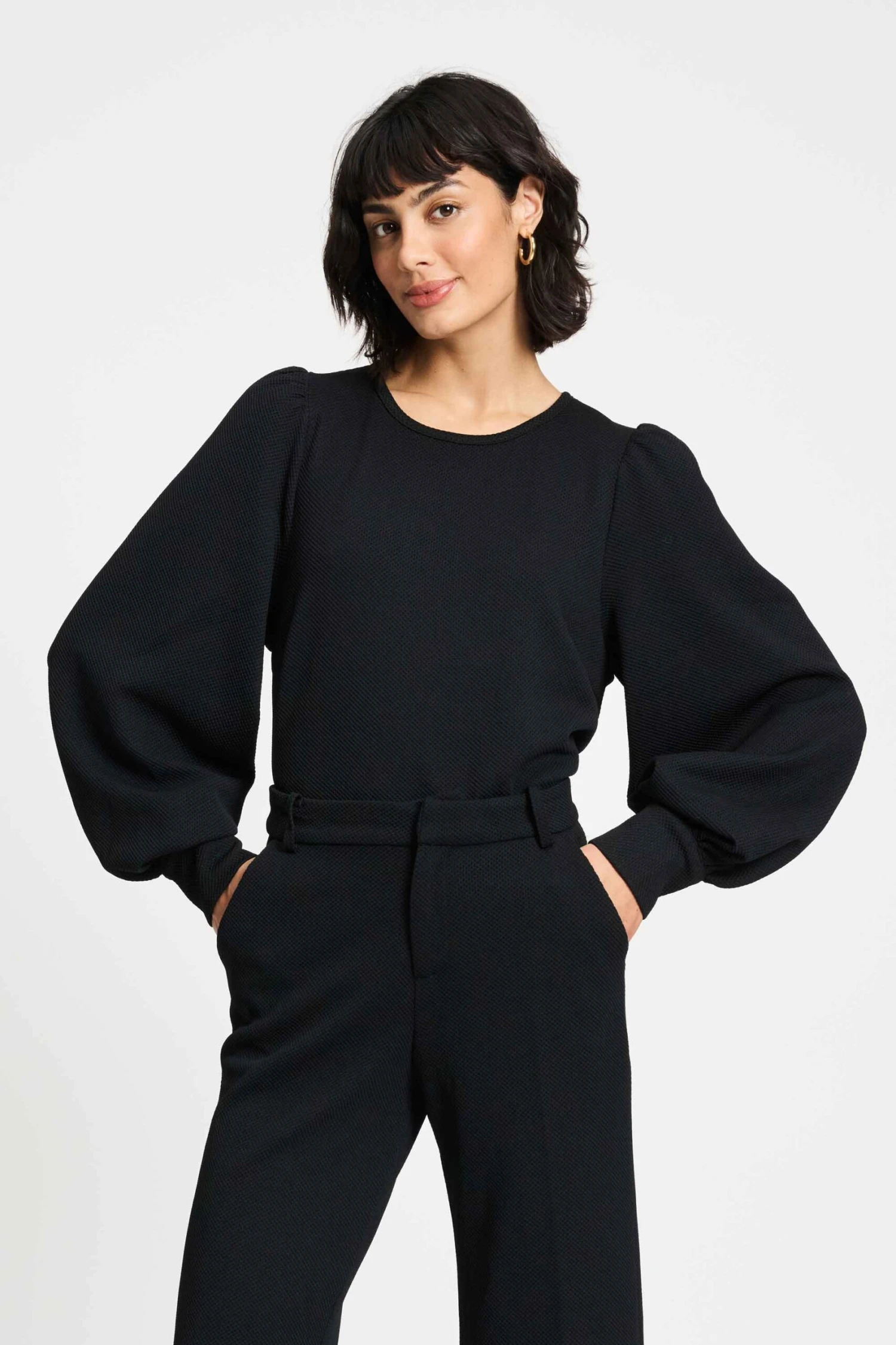 TOP - Kae Black 3 TOP - Kae Black