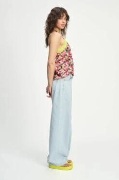 TOP - Cami Love Bouquet 9 TOP - Cami Love Bouquet -Pom Amsterdam pom amsterdam tops top cami love bouquet 1130662923
