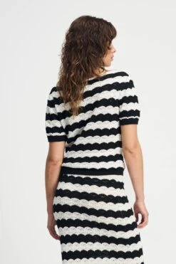 TOP - Crochet Black White 11 TOP - Crochet Black White -Pom Amsterdam pom amsterdam tops top crochet black white 1144881540