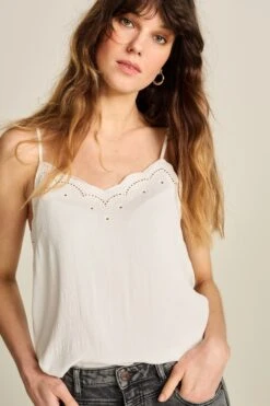 TOP - Emmi Ecru 16 TOP - Emmi Ecru -Pom Amsterdam pom amsterdam tops top emmi ecru 57004787827032