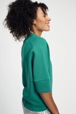 TOP - Nina Meadow Green 11 TOP - Nina Meadow Green -Pom Amsterdam pom amsterdam tops top nina meadow green 1130662717