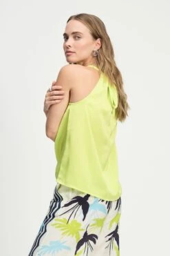 TOP - Summer Lime 8 TOP - Summer Lime -Pom Amsterdam pom amsterdam tops top summer lime 1144823034