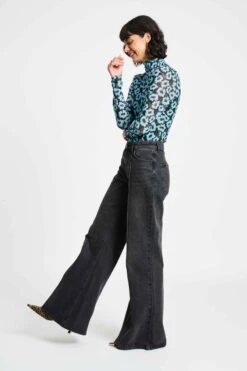 TURTLENECK - Wild Flowers Blue 8 TURTLENECK - Wild Flowers Blue -Pom Amsterdam pom amsterdam tops turtleneck wild flowers blue 1185297196