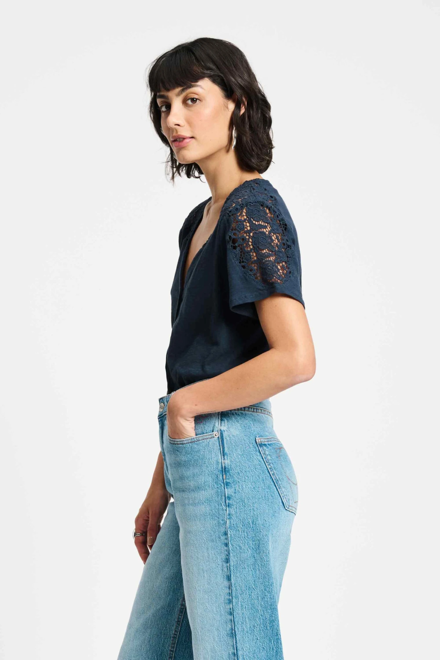 TSHIRT - Ellen Dark Navy 5 TSHIRT - Ellen Dark Navy - Image 3