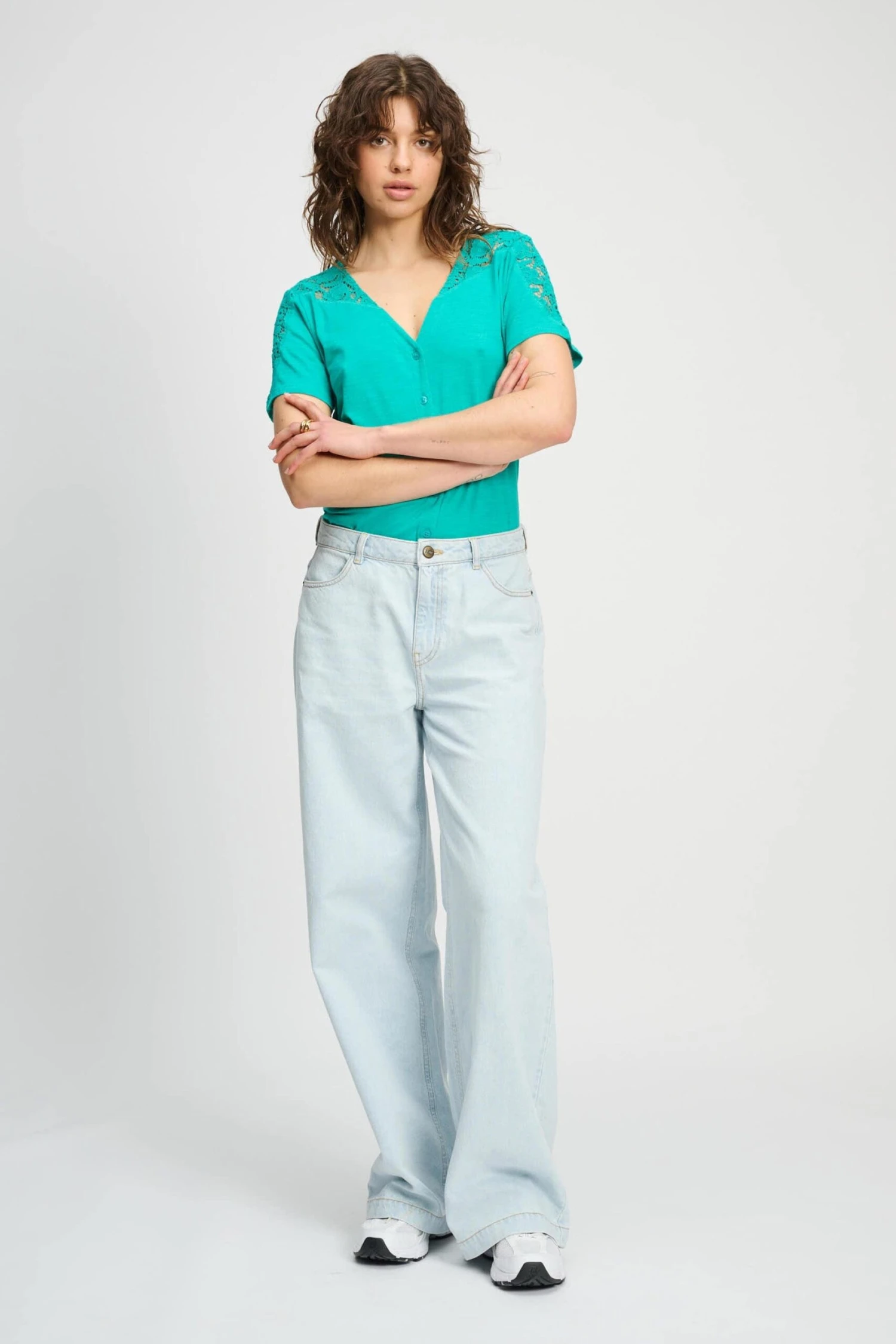 TSHIRT - Ellen Fresh Green 5 TSHIRT - Ellen Fresh Green - Image 3