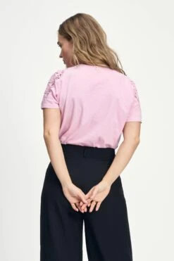 TSHIRT - Ellen Rose Pink 12 TSHIRT - Ellen Rose Pink -Pom Amsterdam pom amsterdam tshirts tshirt ellen rose pink 1132126170